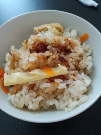 濃いめの味付けという事だったので2倍希釈のめんつゆで作りました(・ω・)
ちゃんとおこげもできて美味しかったです(*^▽^*)♪