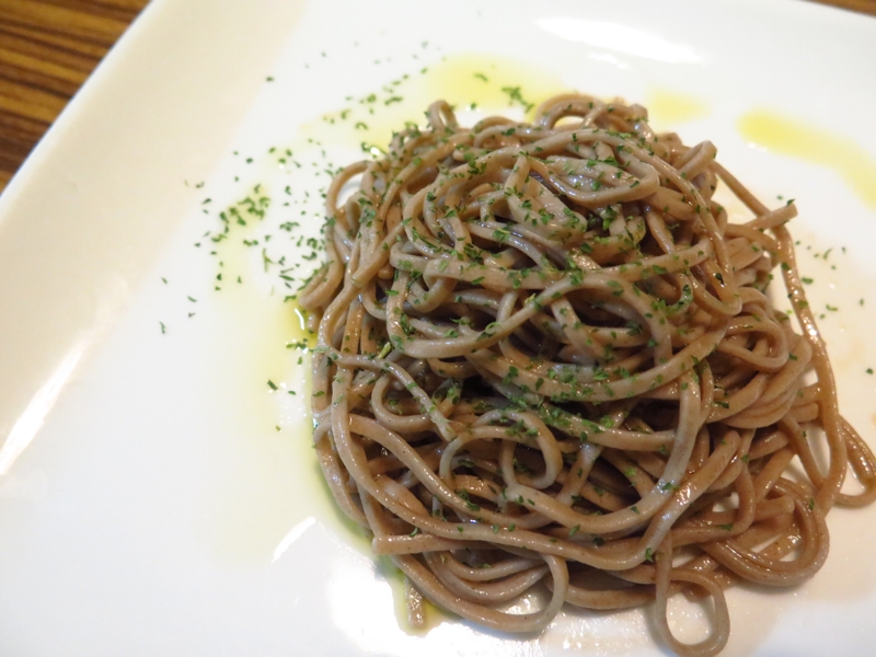 茹でて和えるだけ♪お蕎麦のカルパッチョ