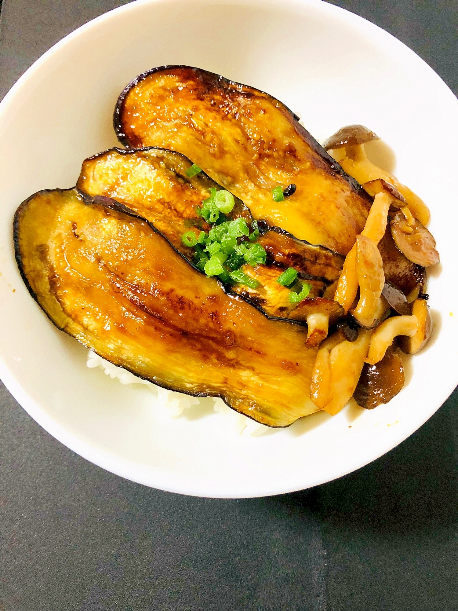 なすの蒲焼き丼