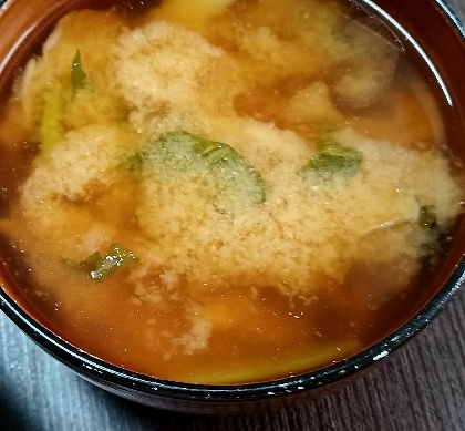 しめじ小松菜の味噌汁