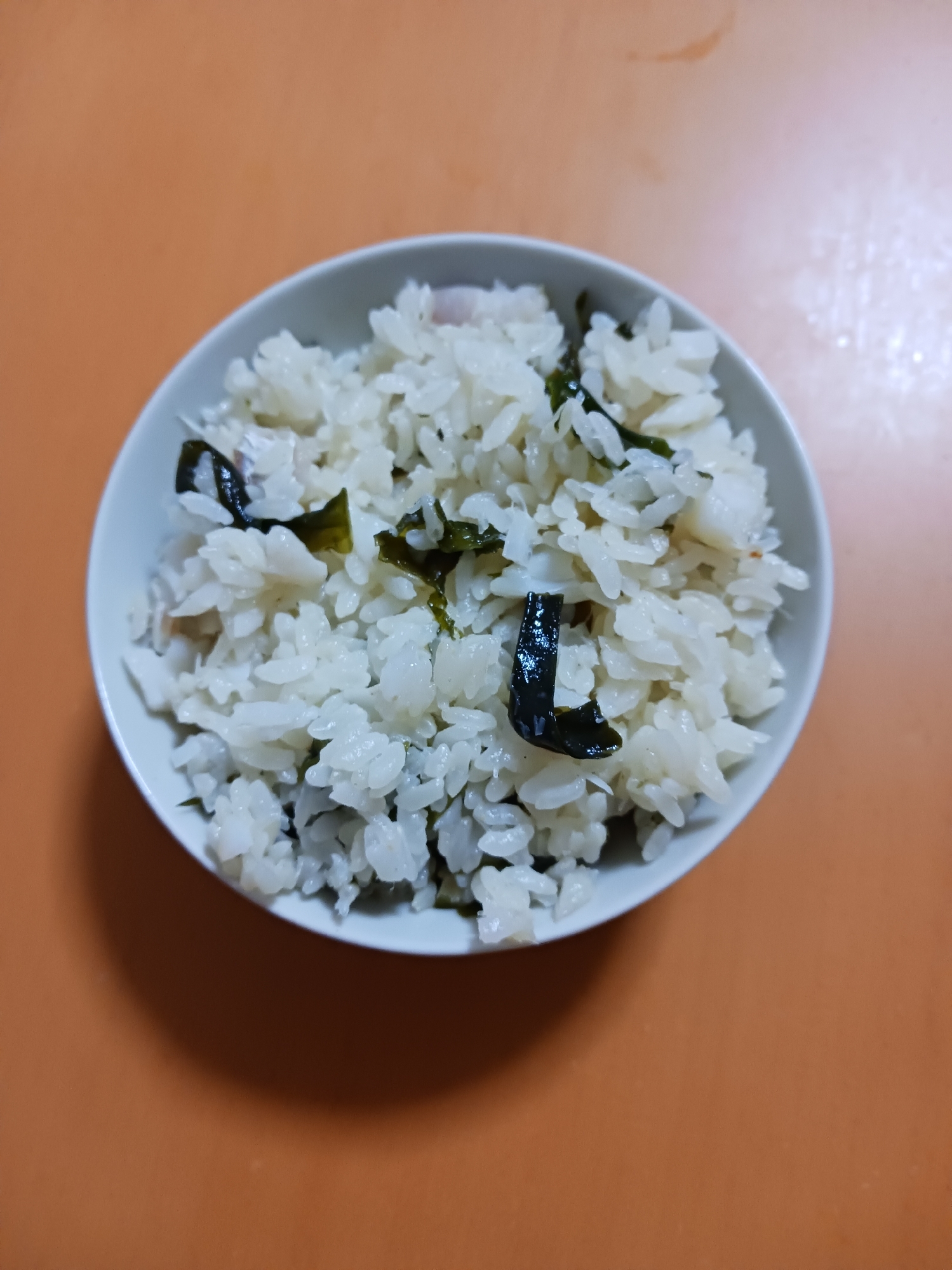 タラとわかめの炊き込みごはん