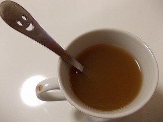 またまた甘酒の素でだけどｆ（＾＿＾；）紅茶に麹甘酒おいしいわぁ＾＾ちょっと久しぶりだから元気かなぁ～とｆ(＾＾；)お仕事で忙しいよね、忙しい中のレポありがとうね