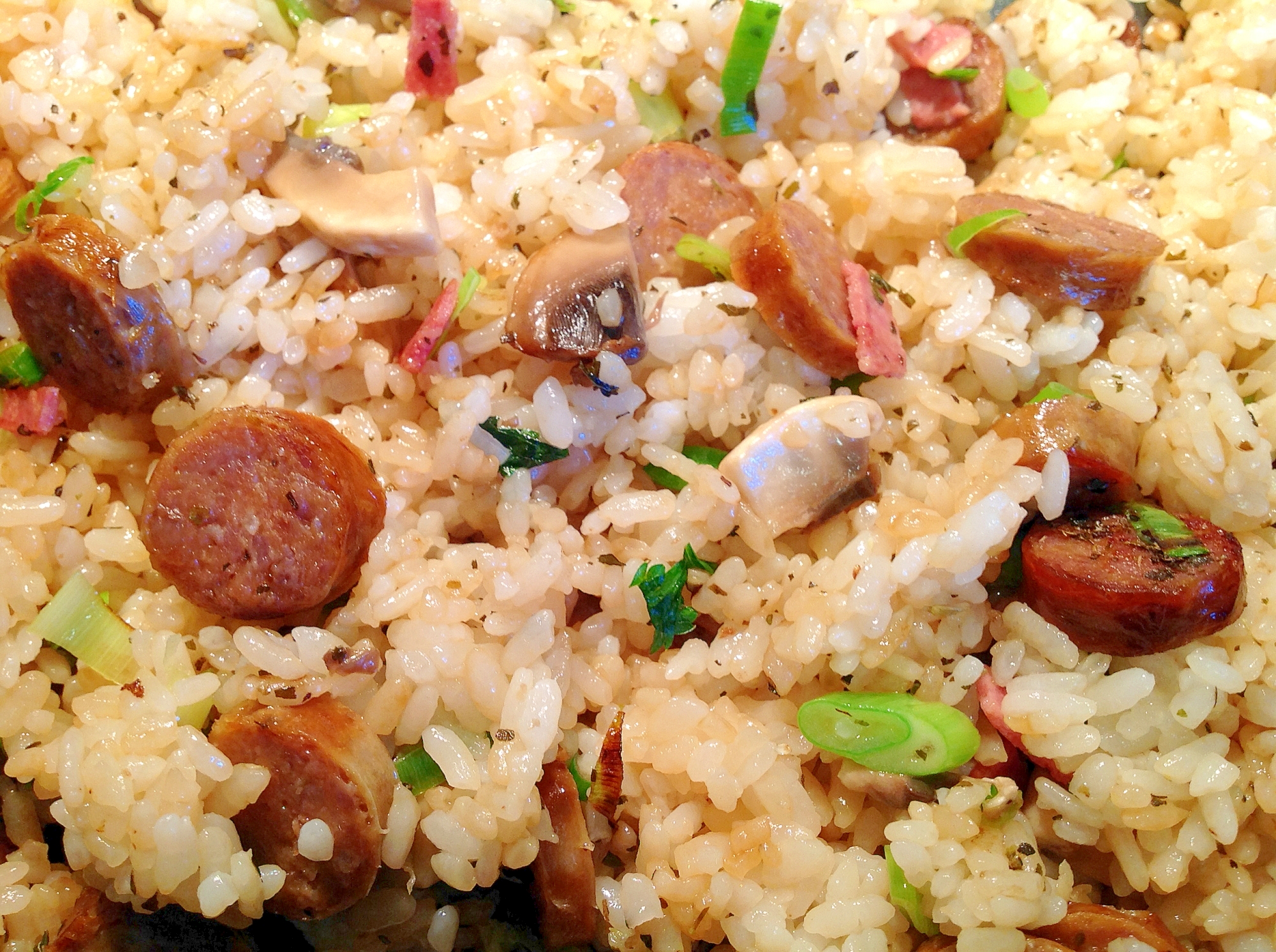 ハーブたっぷり使ったソーセージ炒飯 レシピ 作り方 By Findus 楽天レシピ ハーブたっぷり使ったソーセージ炒飯 レシピ 作り方 By Findus 楽天レシピ