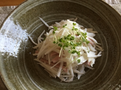 魚肉ソーセージと大根のサラダ♪