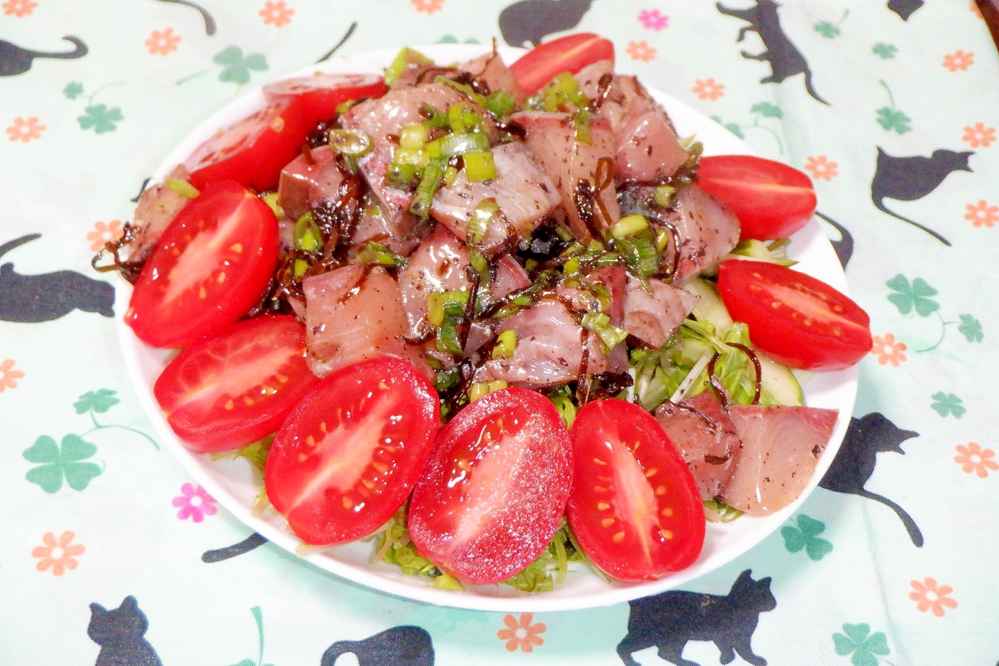 夏にピッタリ♪ハマチのゆかり塩昆布和え