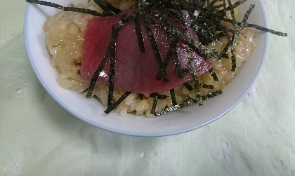 マグロと玉子ご飯