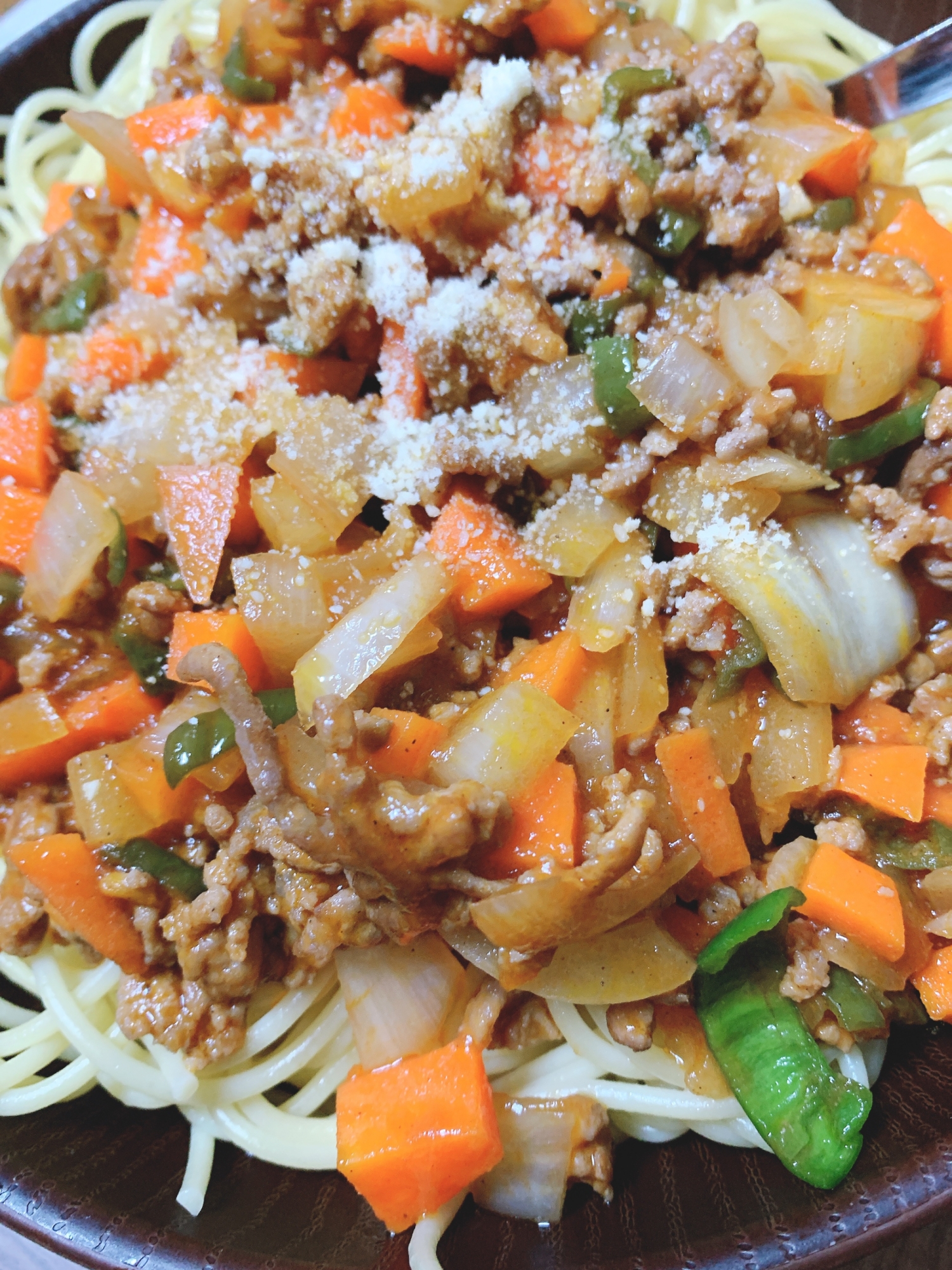 ケチャップで、野菜たっぷりミートソースパスタ