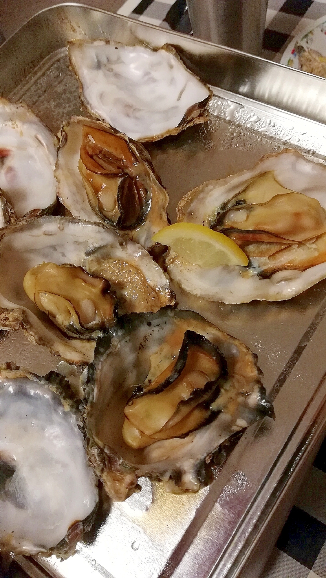 広島名物!!殻付き牡蠣のかんかん焼き