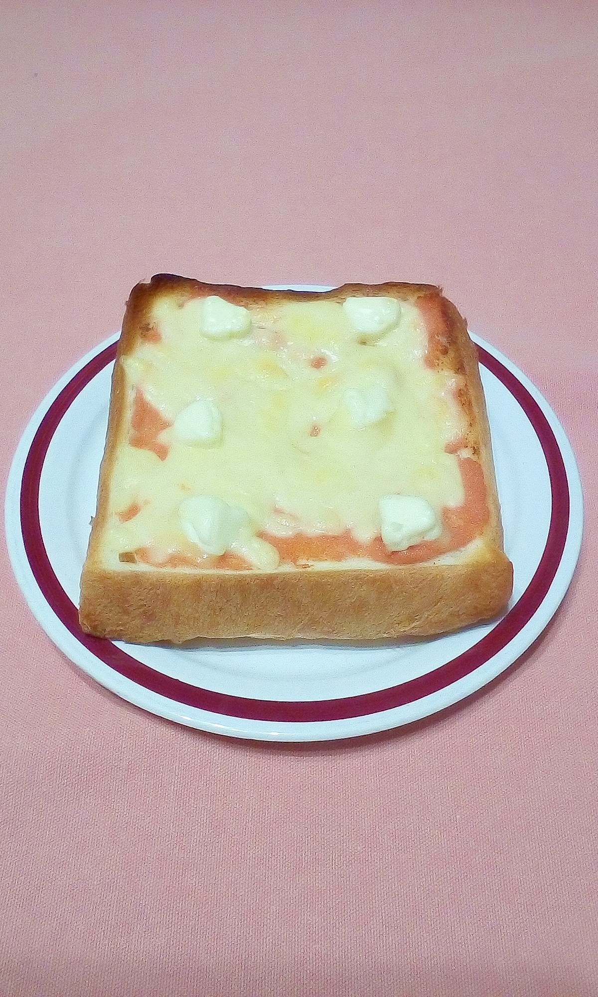 クリームチーズと明太子のトースト（福岡産）