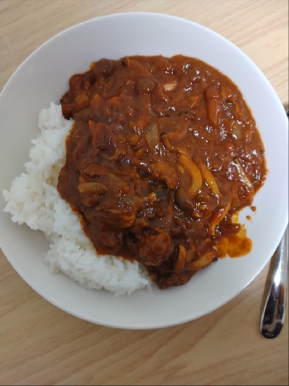 さば味噌煮缶で☆さばトマトカレー