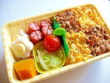 ツナそぼろ弁当☆