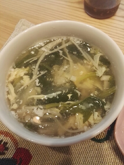 豆腐とほうれん草の和風卵スープ