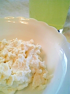 低脂肪牛乳で作る 簡単手作りカッテージチーズ レシピ 作り方 By オクハマモ 楽天レシピ