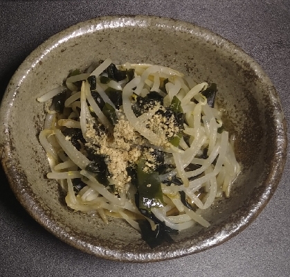 レンジで簡単！もやしとわかめの酢の物