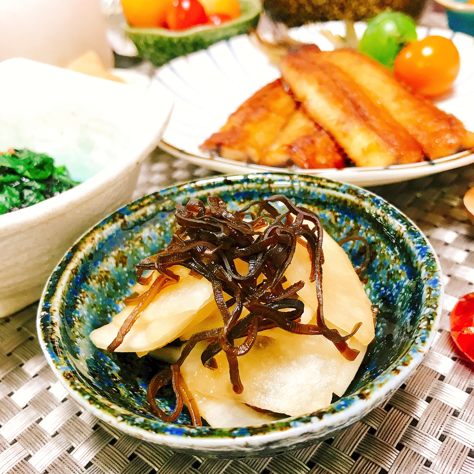 簡単♡大根と塩昆布の浅漬け