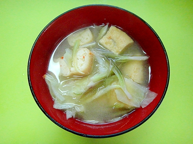 キャベツとがんもどきミョウガの味噌汁