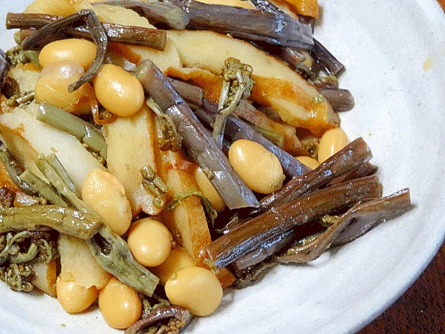 あり合わせのお惣菜 ワラビの炒め煮 レシピ 作り方 By Startrek 楽天レシピ