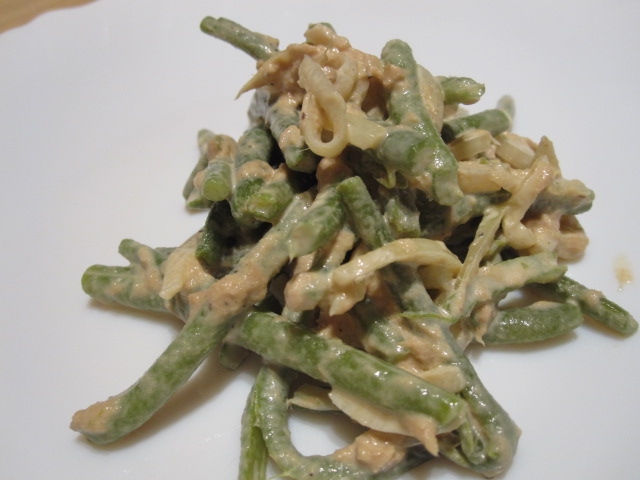 いんげんとツナと玉ねぎのサラダ