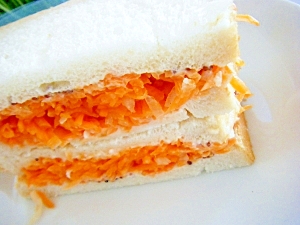 にんじんサラダサンド レシピ 作り方 By Mococo05 楽天レシピ にんじんサラダサンド レシピ 作り方 By Mococo05 楽天レシピ