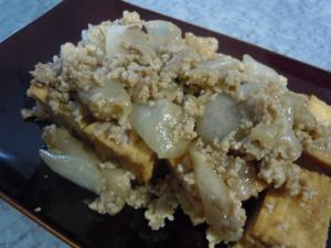 厚揚豆腐と新玉ねぎと豚ひき肉のオイスターソース炒め レシピ 作り方 By Ponrinn 楽天レシピ