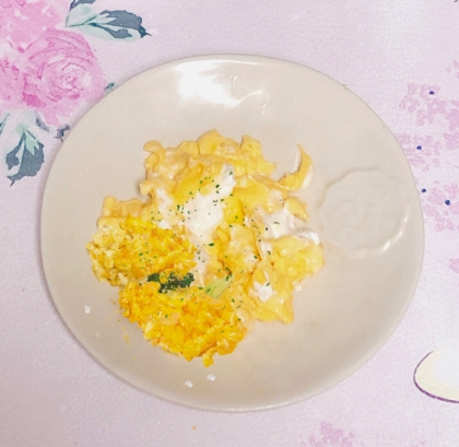 カリフラワーとチーズのスクランブルエッグꕤ୭*