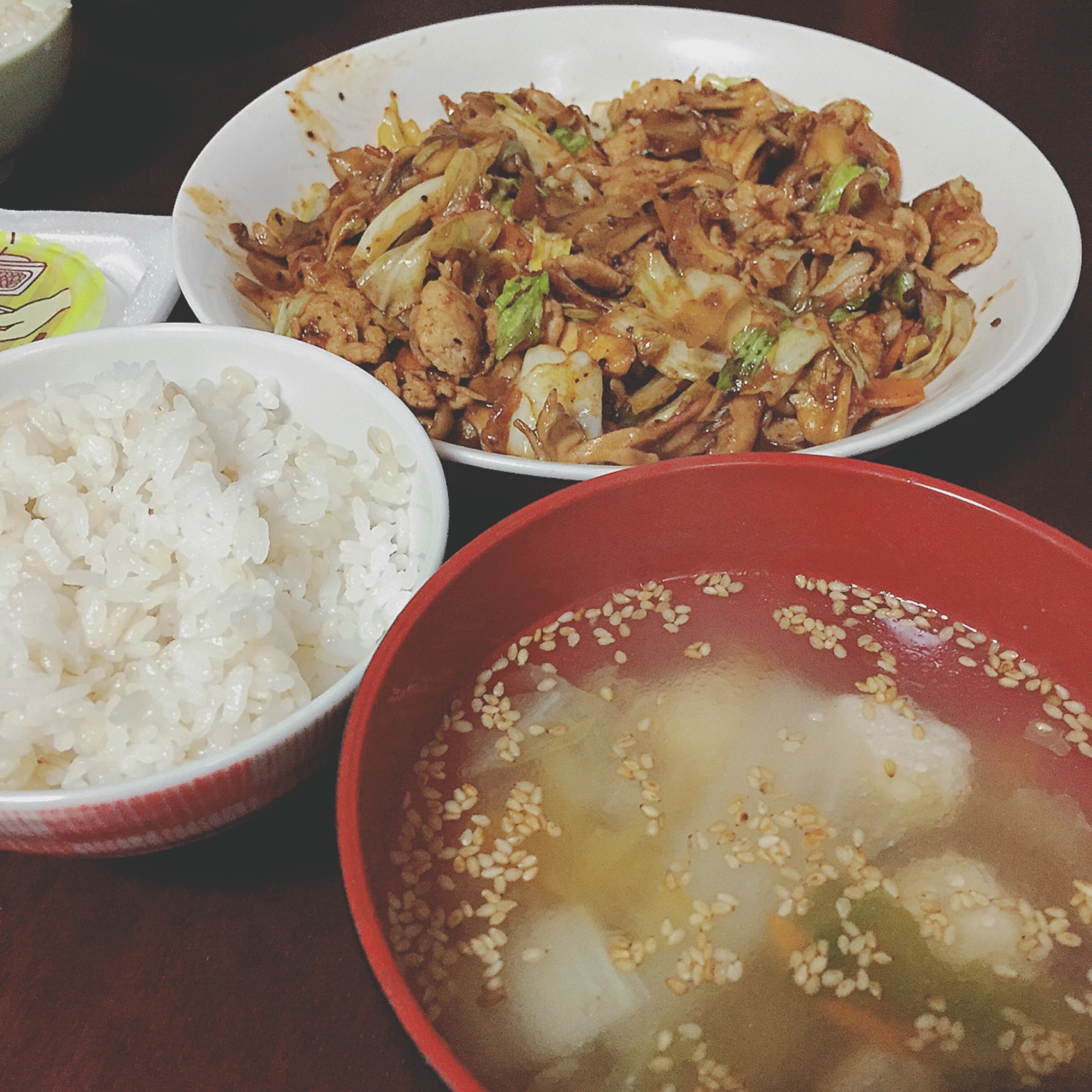 “切れてる炒め野菜”の回鍋肉＆余り野菜の中華スープ