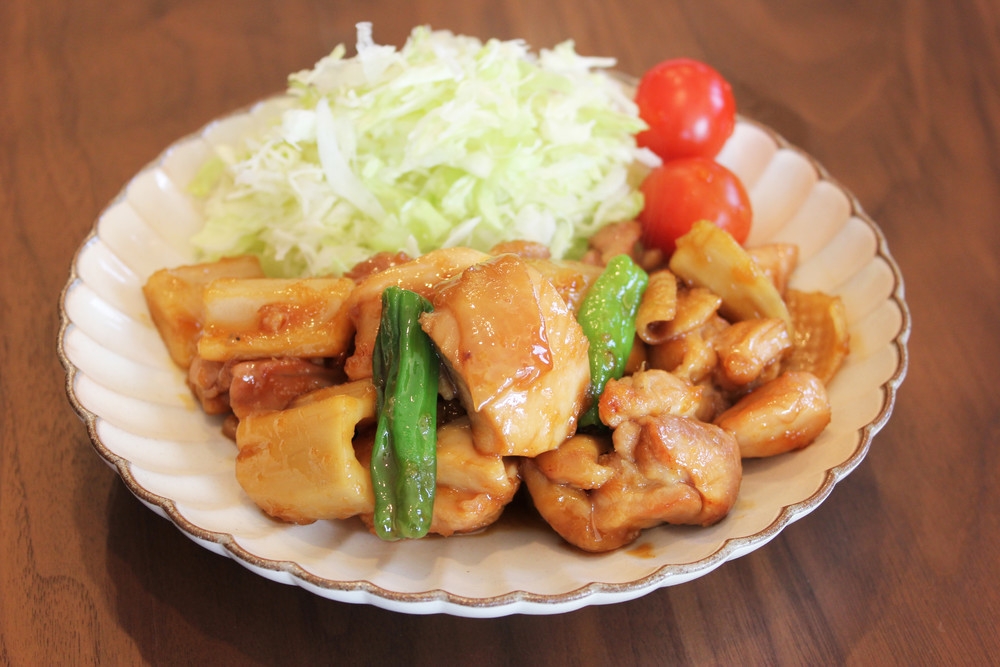 簡単★鶏肉（もも肉）とレンコンの生姜焼き