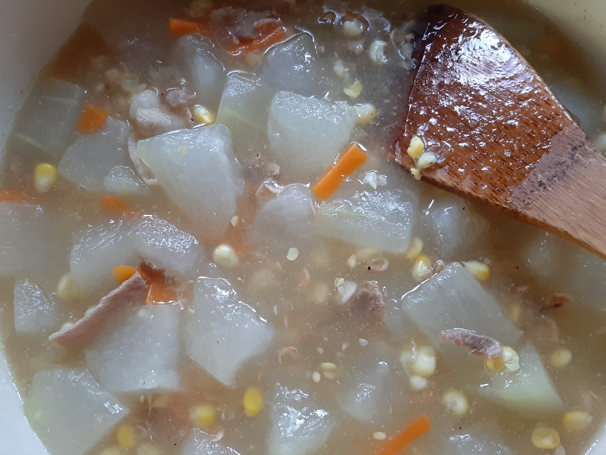 優しい味(*^^*)具だくさん冬瓜スープ
