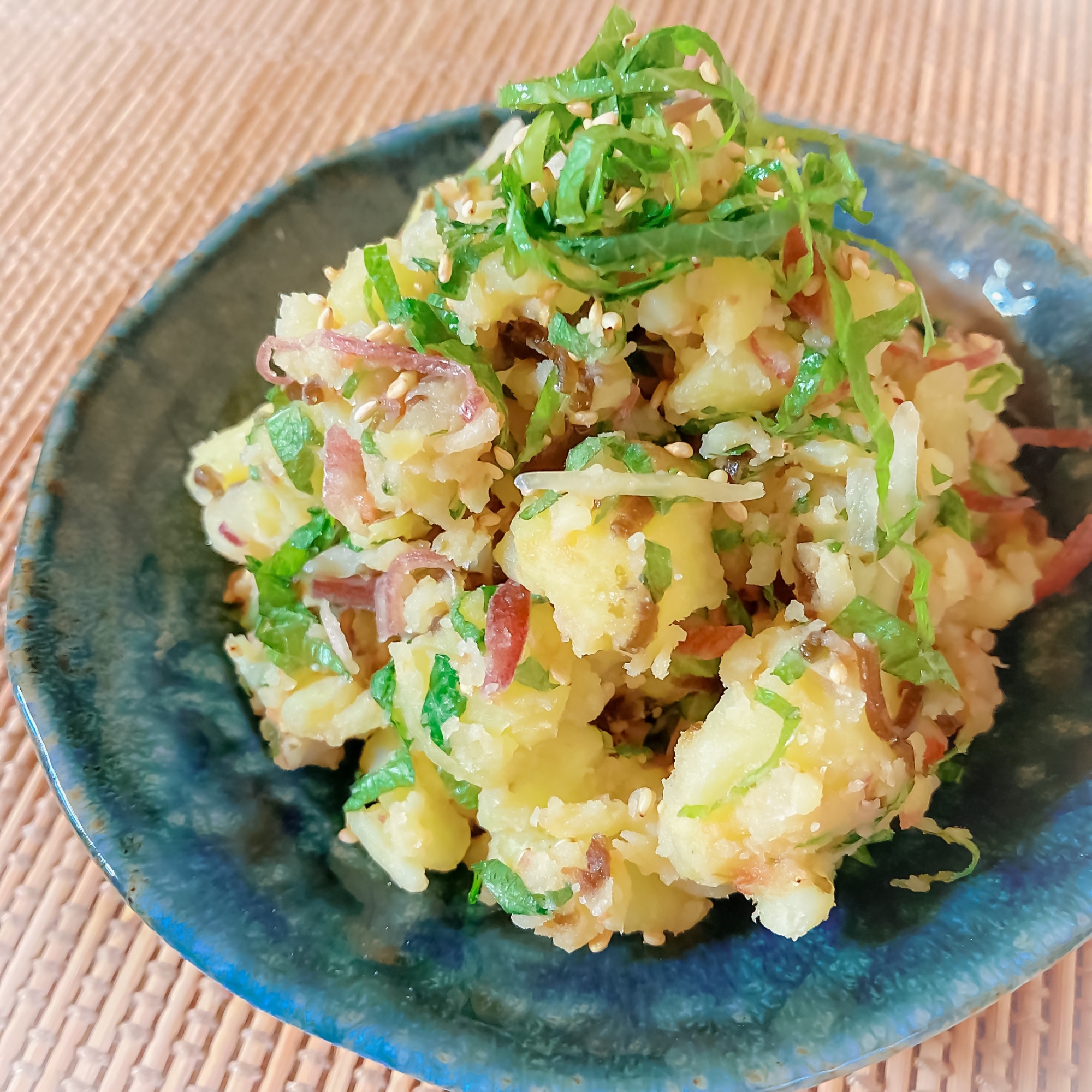 電子レンジで♪薬味たっぷり❁⃘梅わさびポテサラ