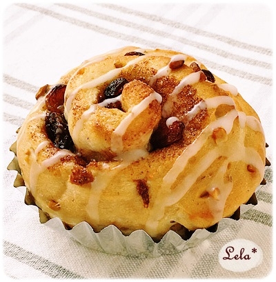 シナモンレーズンロール