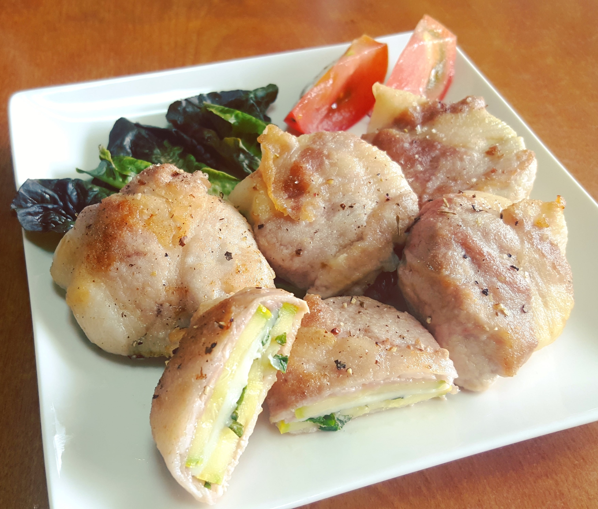 ズッキーニのチーズ入り肉巻き