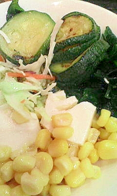 ズッキーニと豆腐のホットサラダ