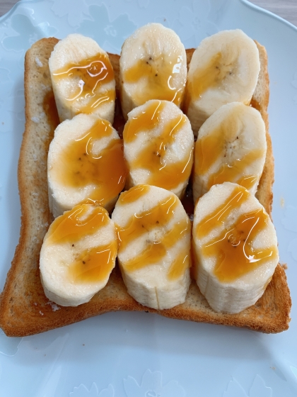 桃ジャムのバナナトースト
