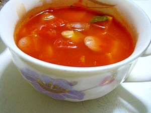 大豆とカボチャのトマトスープ
