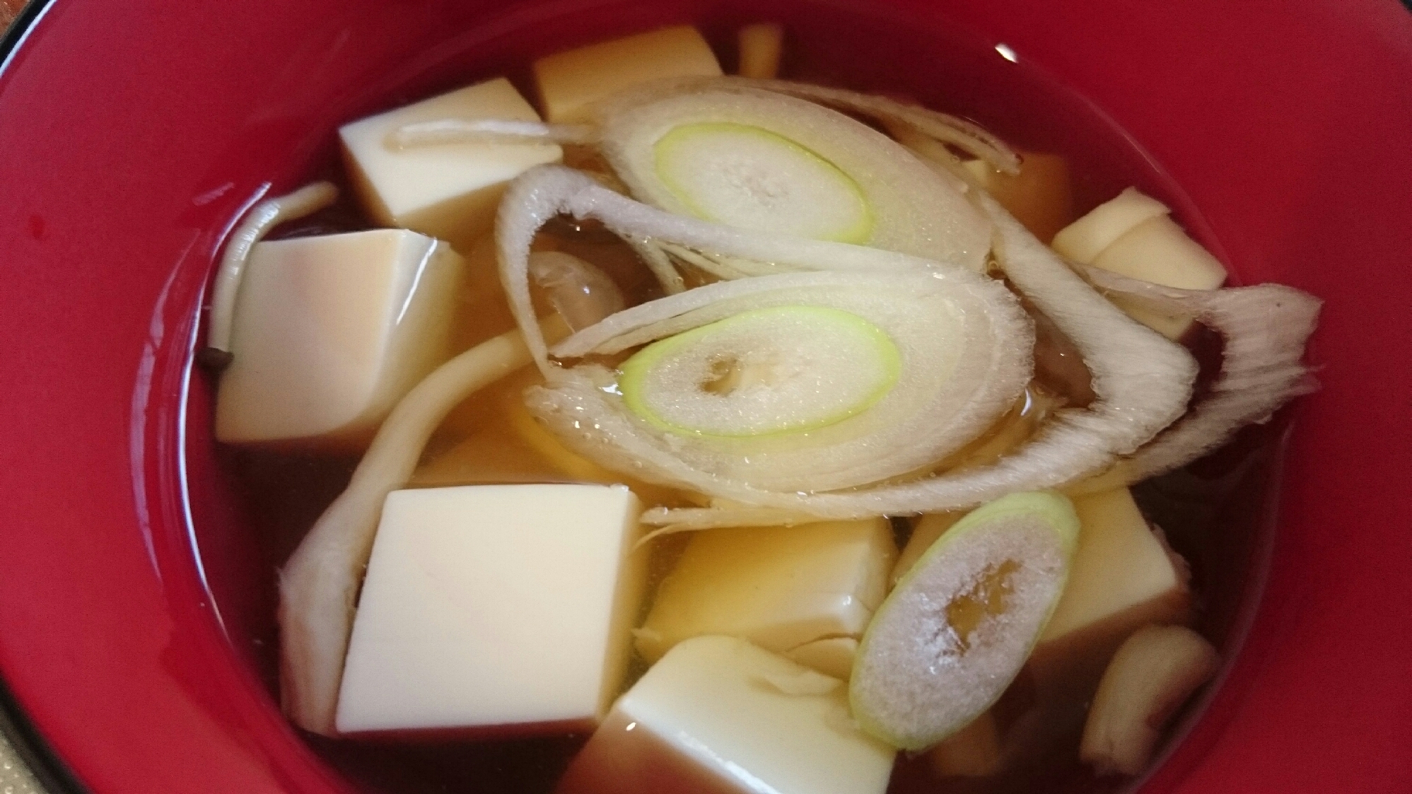 麺つゆDe〜豆腐としめじのお椀