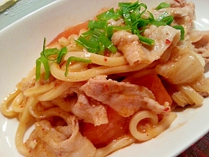 韓国風♡残ったキムチ鍋で焼きうどん