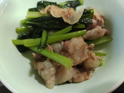 豚バラと小松菜のカリカリ炒め