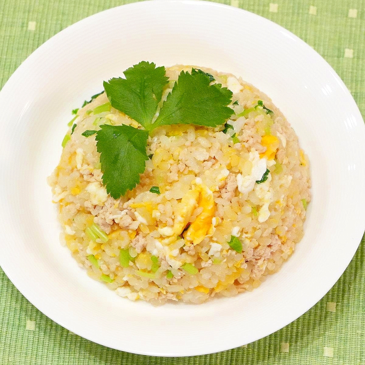 鶏そぼろ炒飯（チャーハン）☆親子丼インスパイア