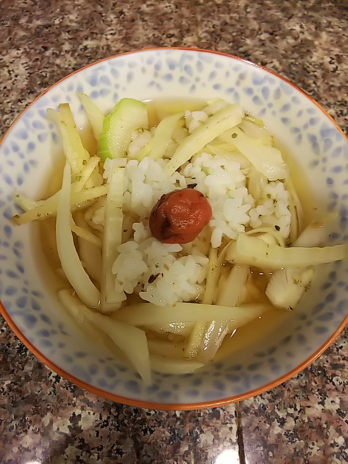 たっぷり野菜のだしスープご飯