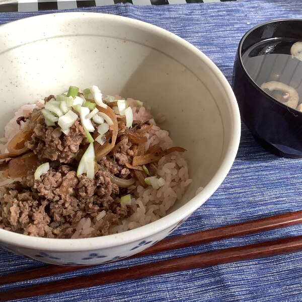 ステーキ肉のしぐれ煮丼 レシピ 作り方 By まゆみ0858 楽天レシピ ステーキ肉のしぐれ煮丼 レシピ 作り方 By まゆみ0858 楽天レシピ