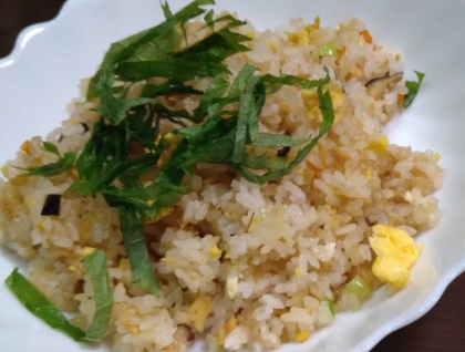 ポン酢で さっぱり！梅チャーハン