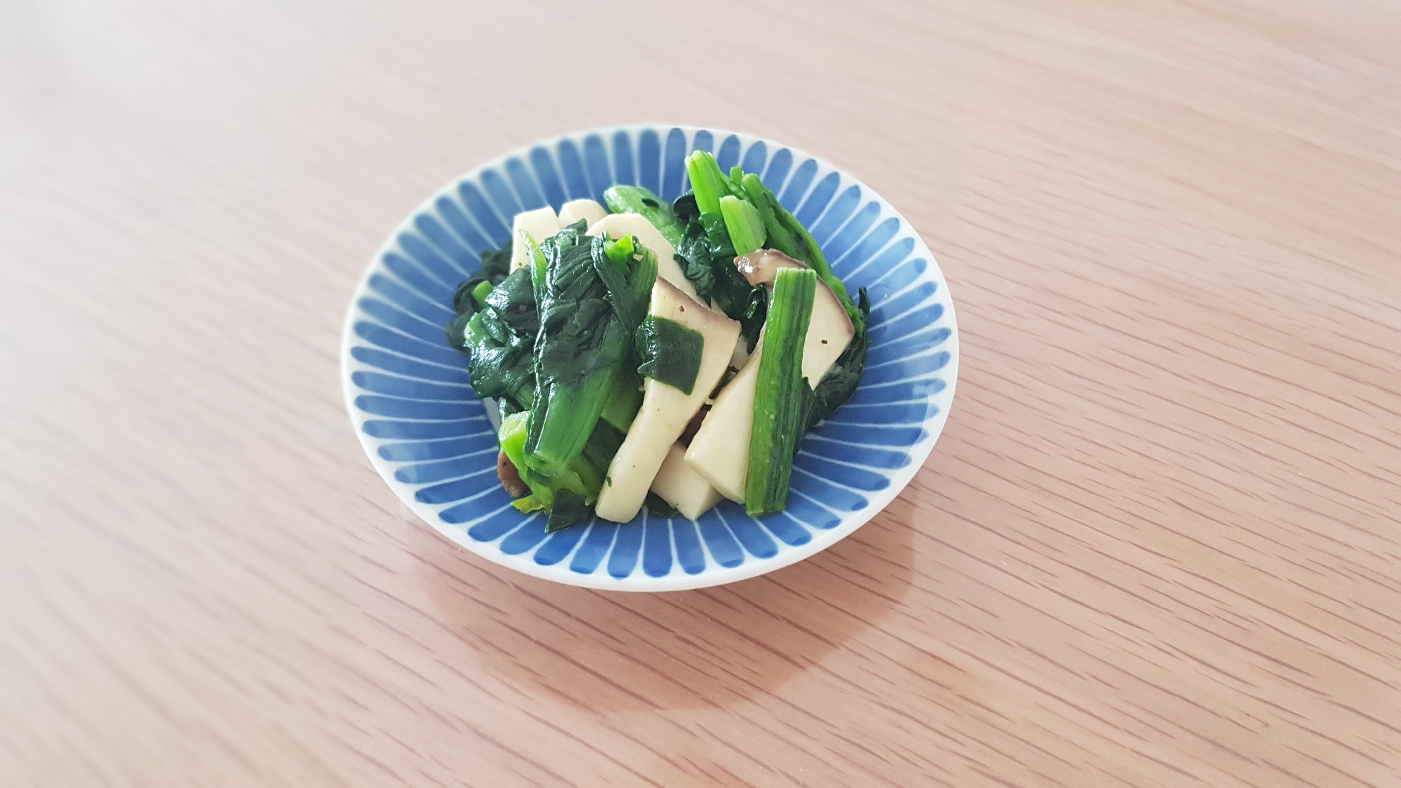 ほうれん草とエリンギのニンニク炒め レシピ 作り方 By てげ子 楽天レシピ