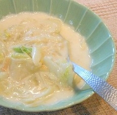 白菜とホタテのスープ仕立てクリーム煮