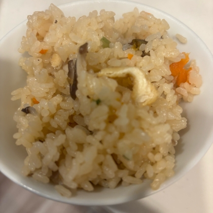 炊飯器と山菜ミックスで簡単！【山菜おこわ】