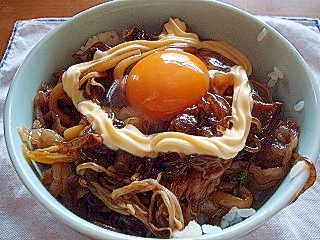 卵マヨ牛丼!!