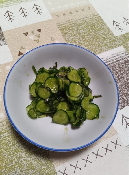 おはようございます。朝ご飯に作りました！この時期に、さっぱりして良いですね〜美味しいです!ごちそうさま♪