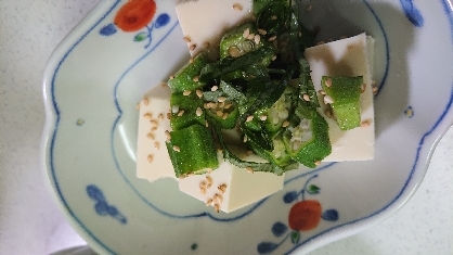 オクラと豆腐のネバネバごまサラダ☆