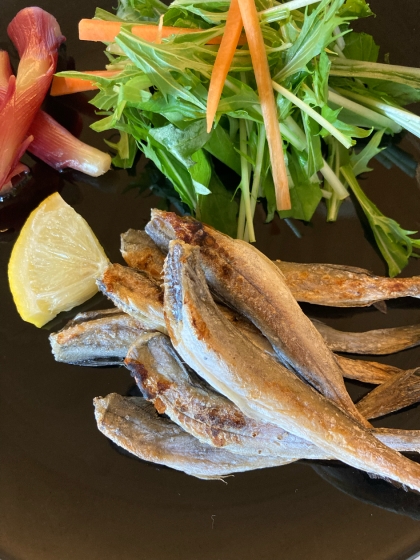 おつまみにバッチリ 丸干しこまいのグリル焼き レシピ 作り方 By 2727椿 楽天レシピ おつまみにバッチリ 丸干しこまいのグリル焼き レシピ 作り方 By 2727椿 楽天レシピ