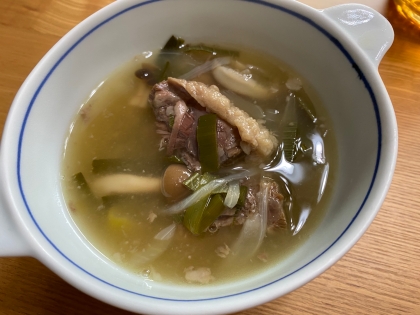 テールスープと豆腐と野菜の煮込み