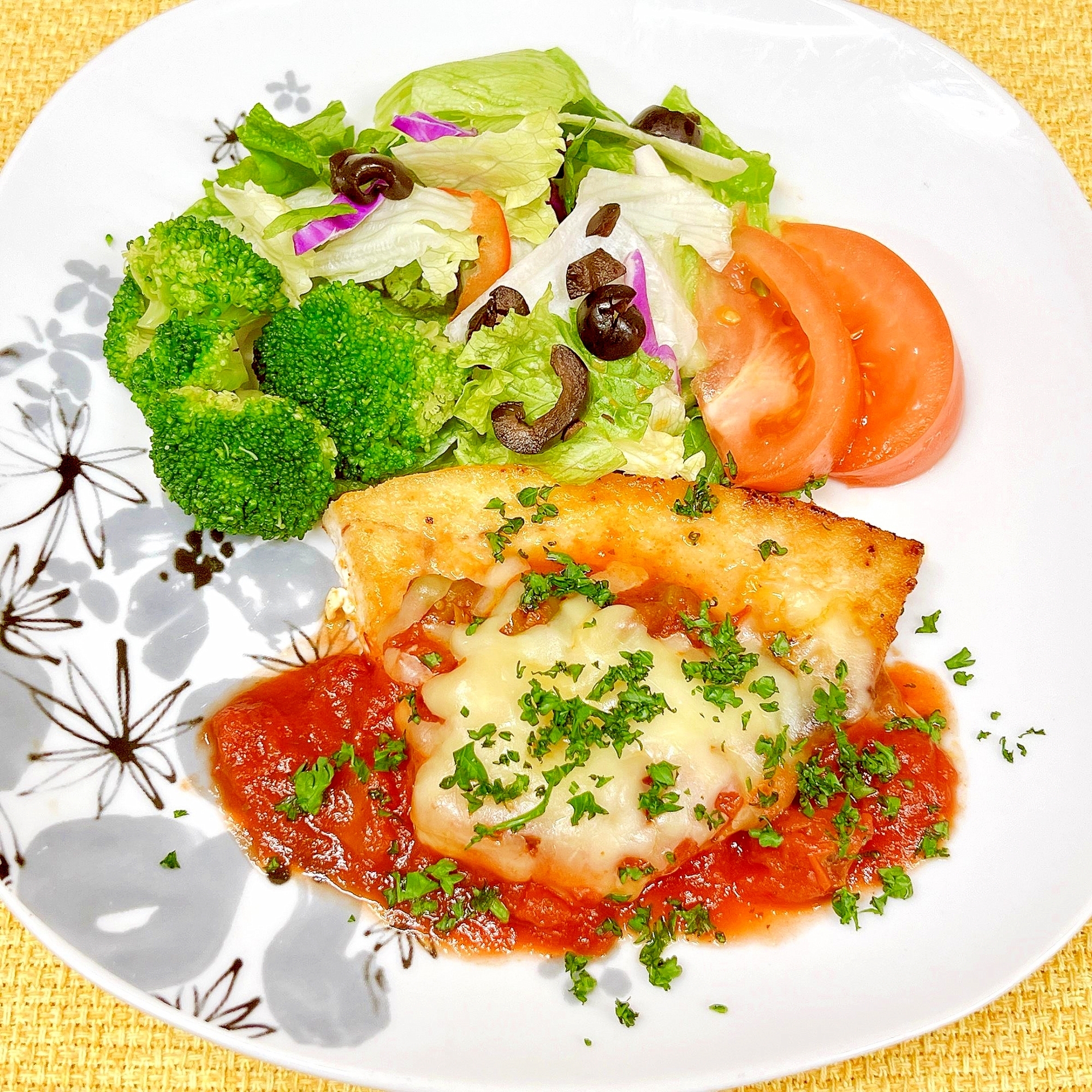 簡単!かじきまぐろの★チーズトマトソース